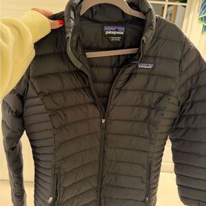 Patagonia Black Women's Insulated Puffer Jacket